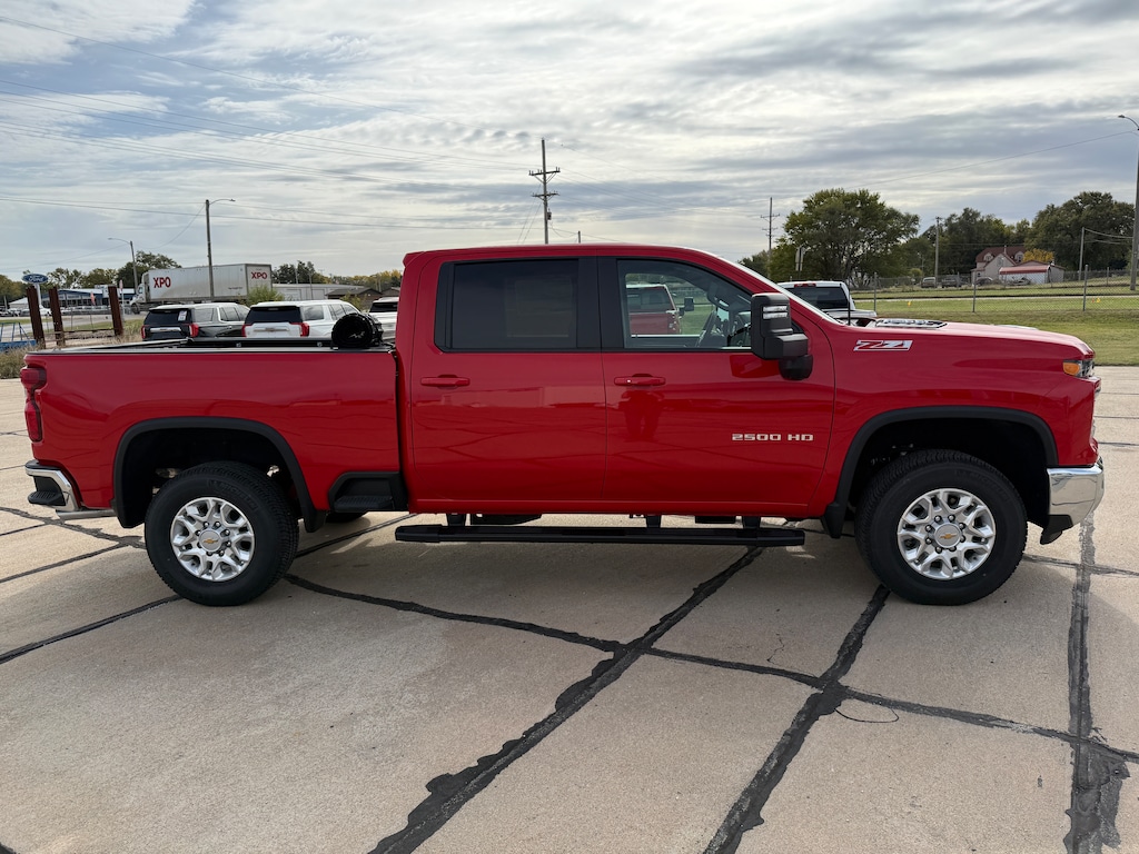 New 2025 Chevrolet Silverado 2500 HD LT Truck