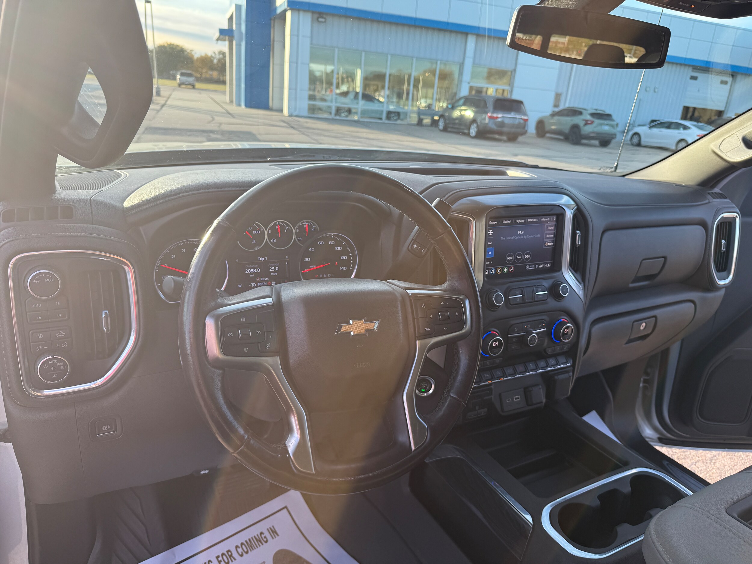 2021 Chevrolet Silverado 1500 LTZ - Photo 39