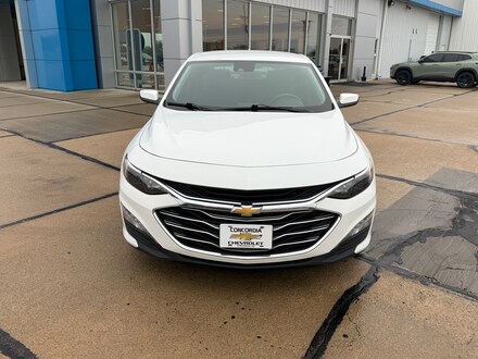 2023 Chevrolet Malibu LT Car