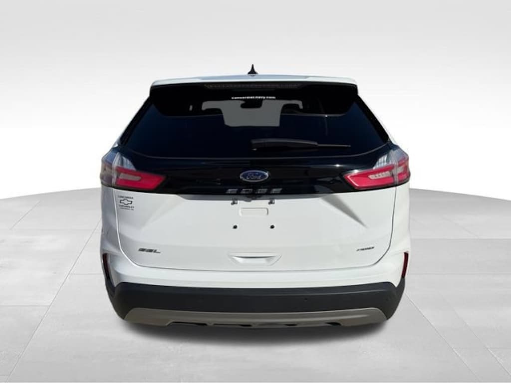 Used 2023 Ford Edge SEL