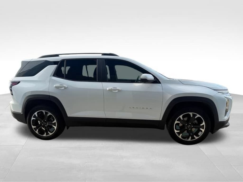Used 2025 Chevrolet Equinox LT SUV