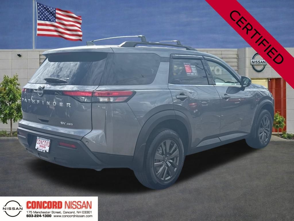 2023 Nissan Pathfinder SV - Photo 9