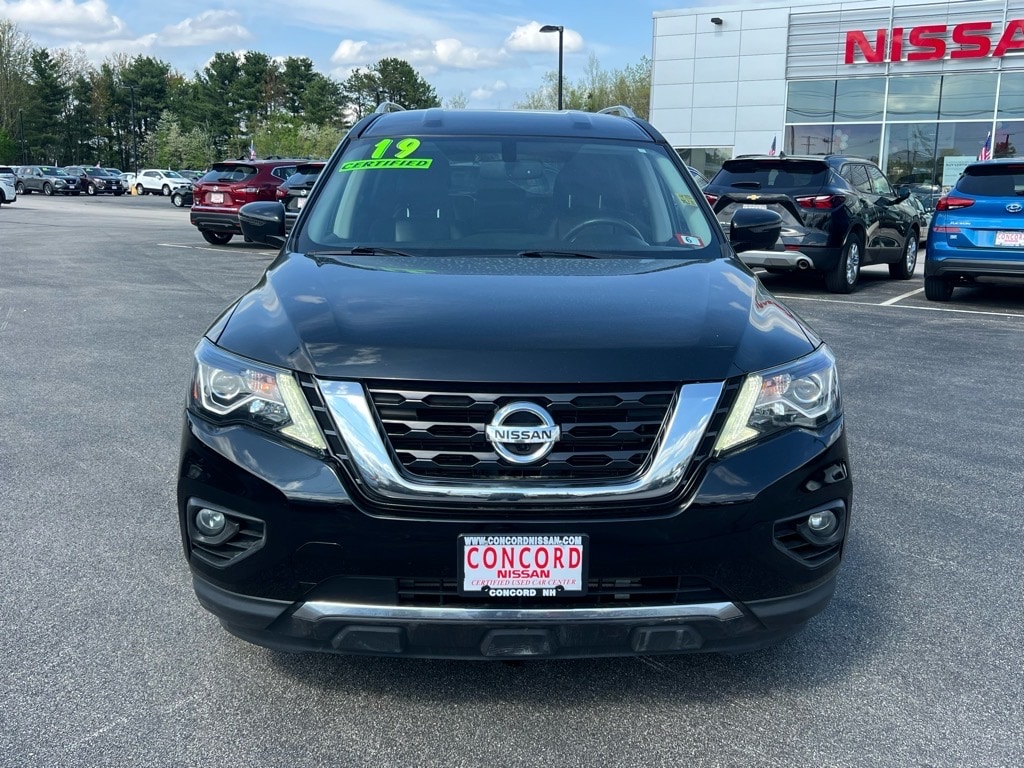 Used 2019 Nissan Pathfinder SL with VIN 5N1DR2MM4KC597666 for sale in Concord, NH