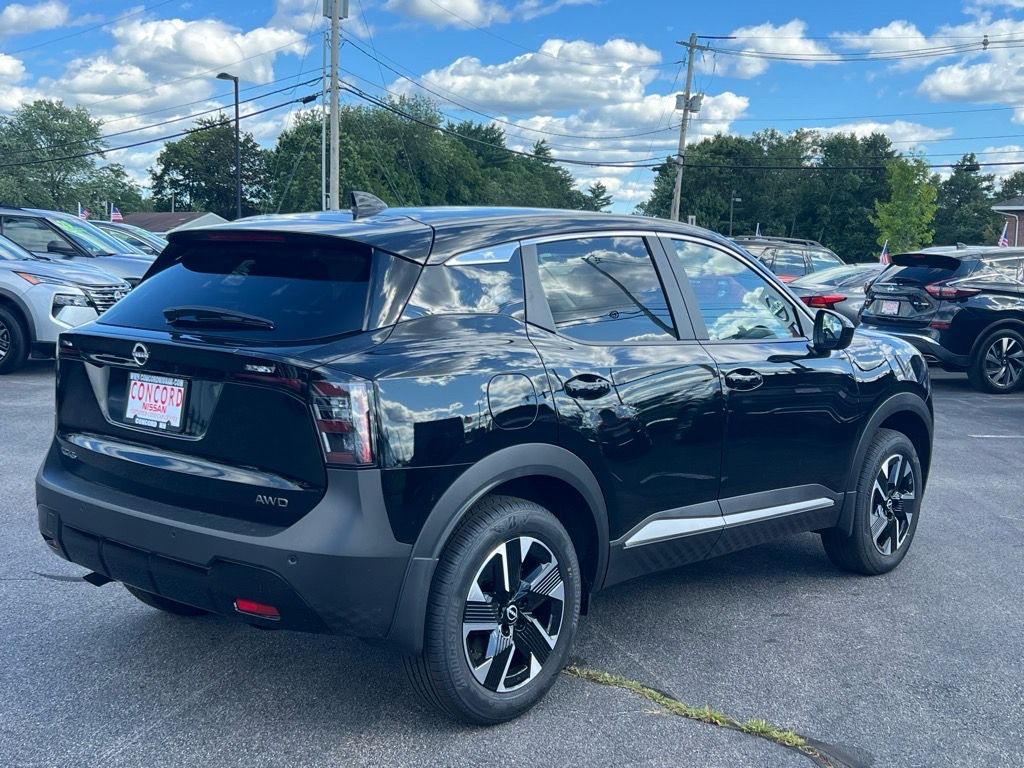 2025 Nissan Kicks SV AWD - Photo 6