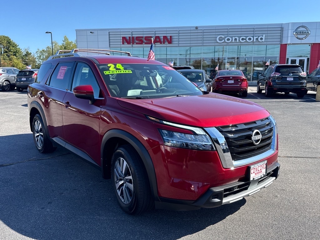 2024 Nissan Pathfinder AWD SL SUV 