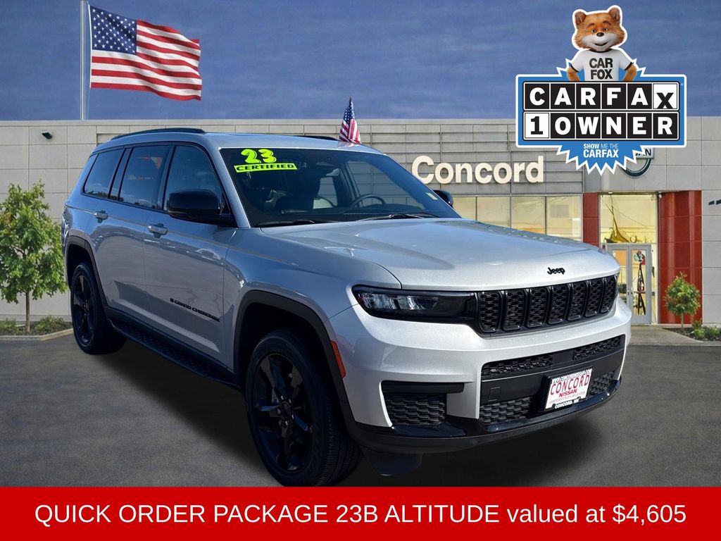 2023 Jeep Grand Cherokee L Altitude 4x4's photo