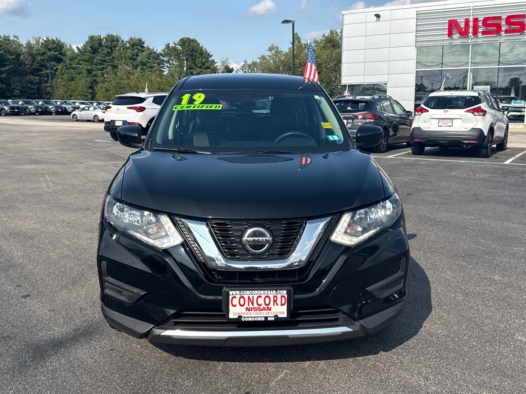 Used 2019 Nissan Rogue S with VIN 5N1AT2MV4KC821774 for sale in Concord, NH