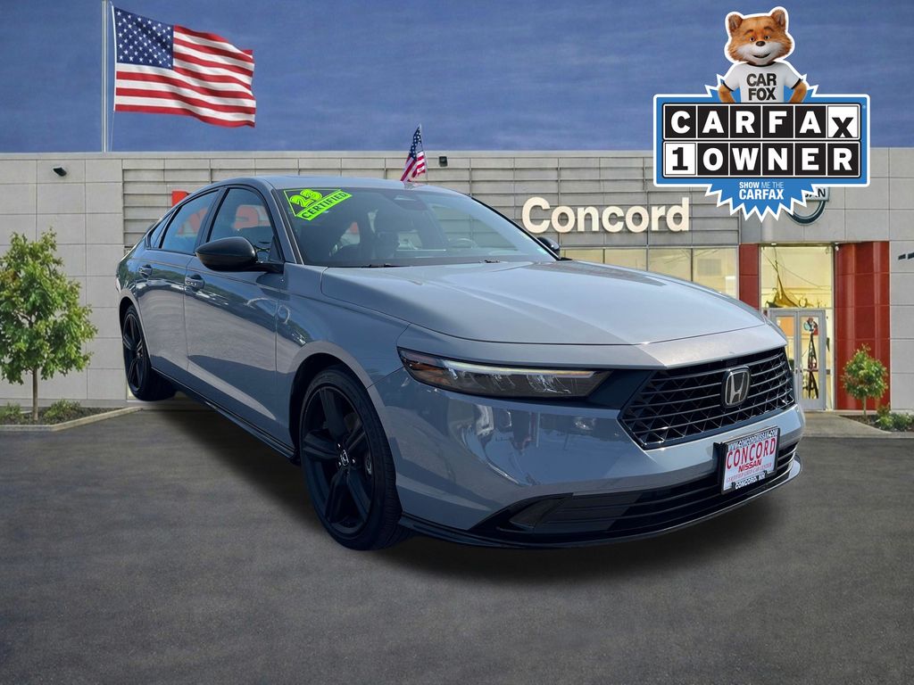 2023 Honda Accord Hybrid Sport-L's photo
