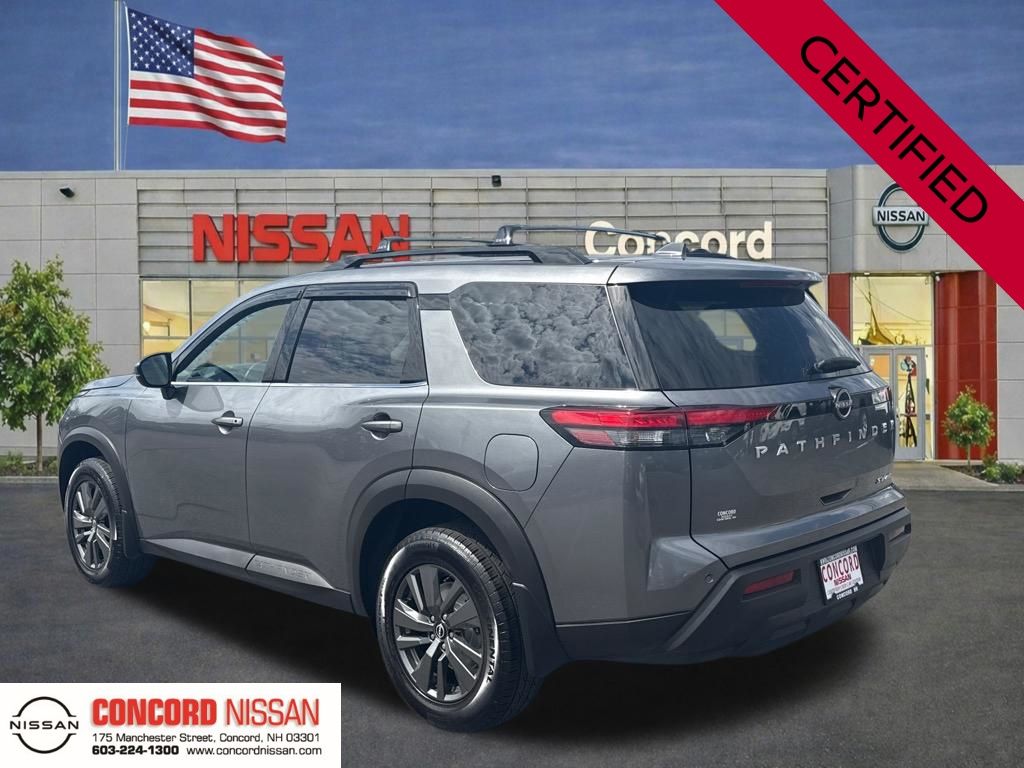 2023 Nissan Pathfinder SV - Photo 7