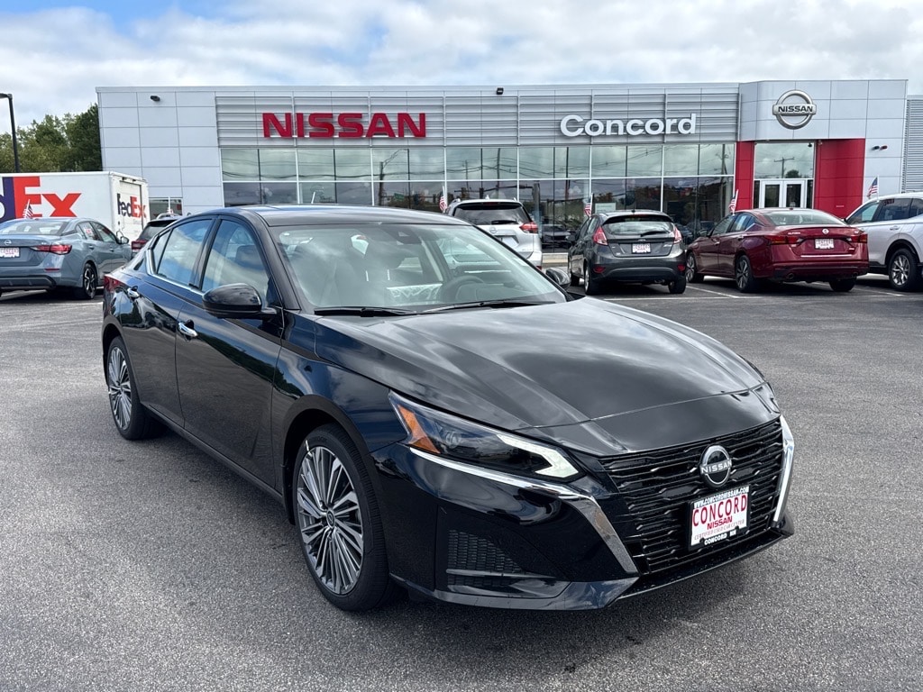 2025 Nissan Altima SL