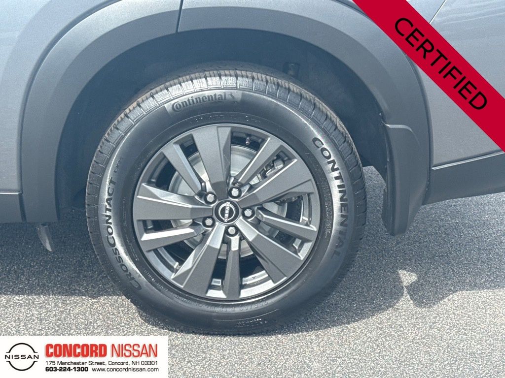 2023 Nissan Pathfinder SV - Photo 10