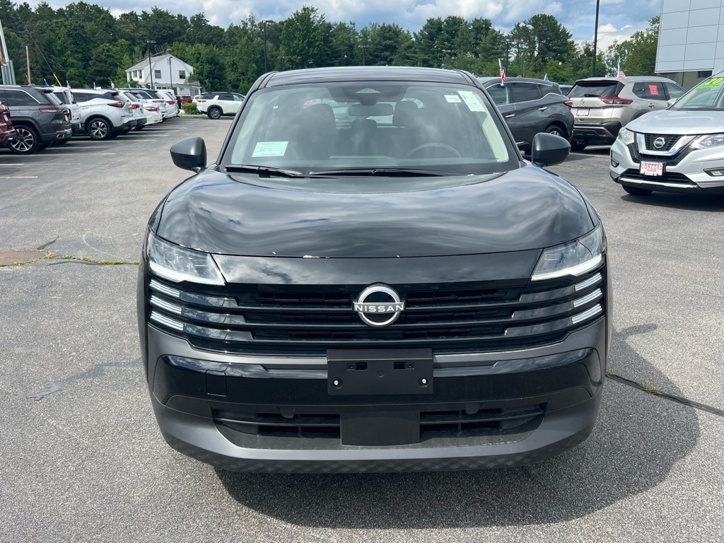 New 2025 Nissan Kicks S SUV