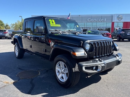 2023 Jeep Gladiator Sport S Truck