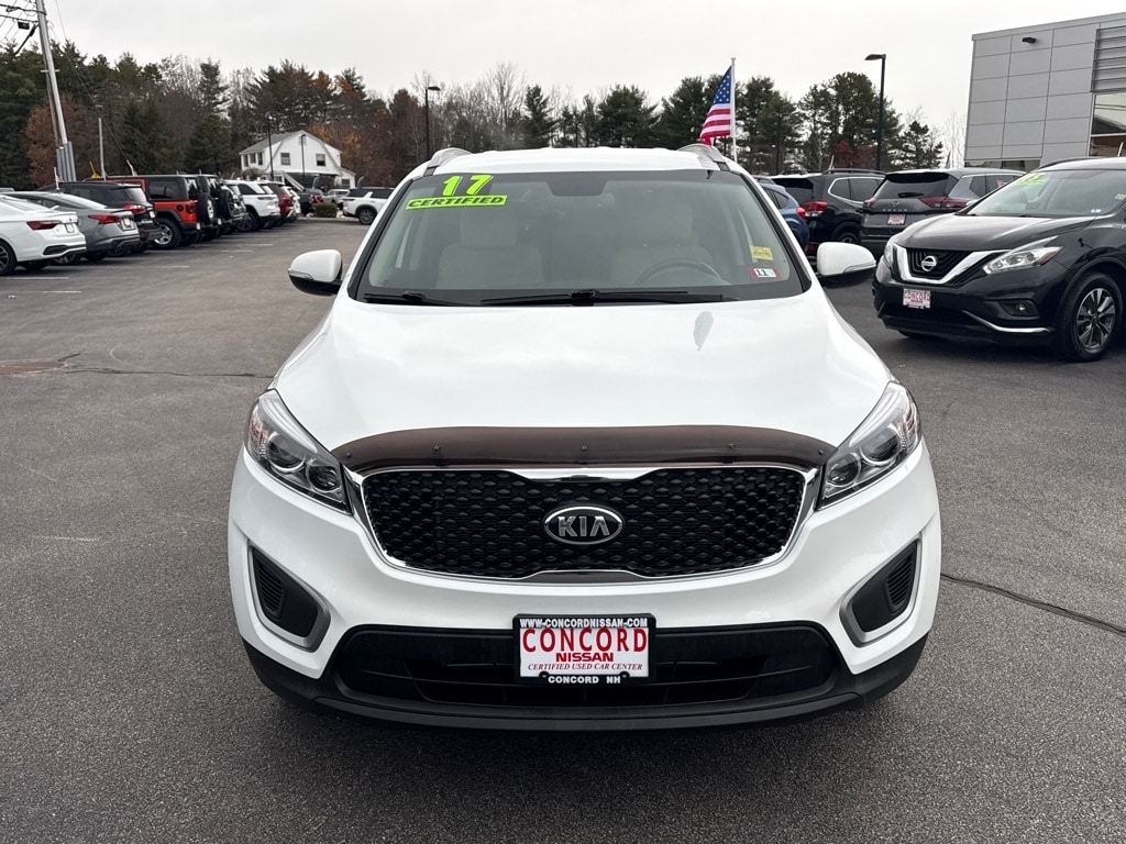 Used 2017 Kia Sorento LX with VIN 5XYPG4A30HG231979 for sale in Concord, NH