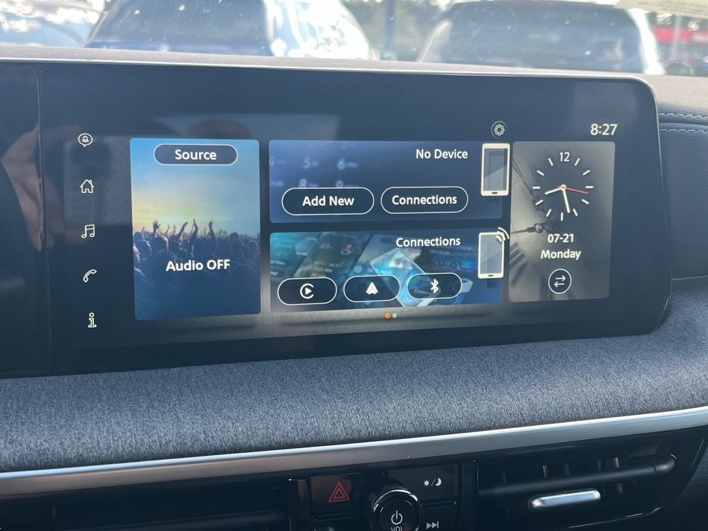 2025 Nissan Kicks SV AWD - Photo 12