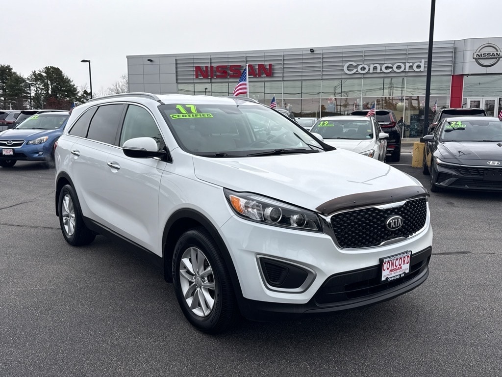 2017 Kia Sorento LX's photo