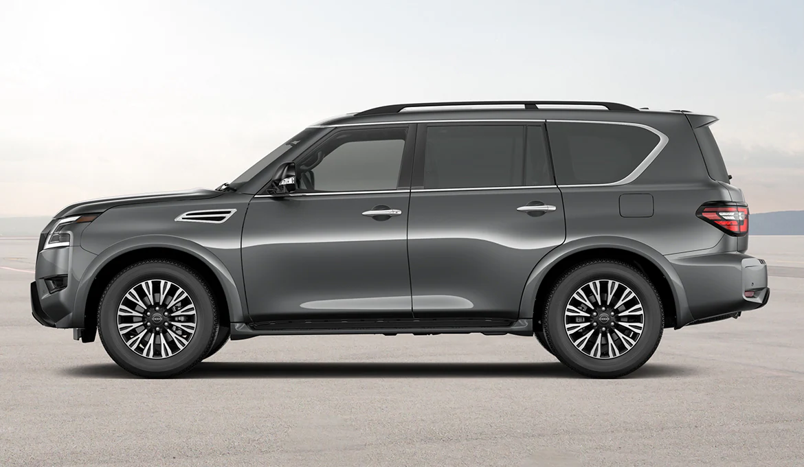 Side profile of the 2024 Nissan Armada Midnight edition