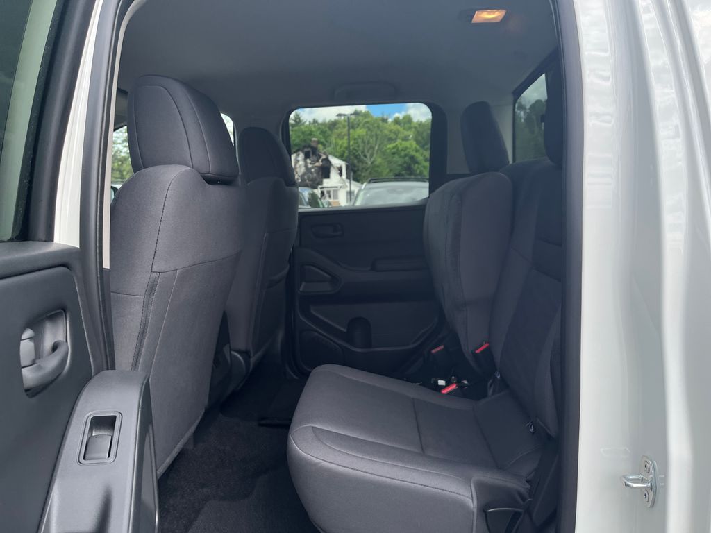 2026 Nissan Frontier S - Photo 12