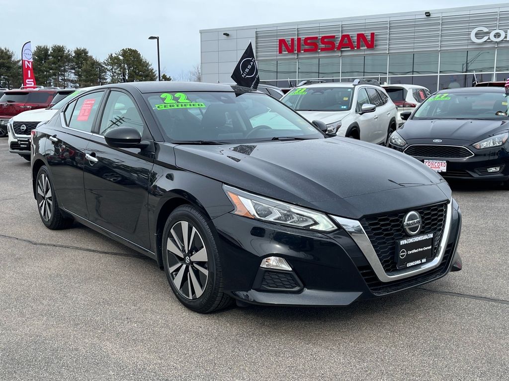 2022 Nissan Altima SV