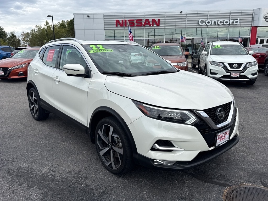 2022 Nissan Rogue Sport SL