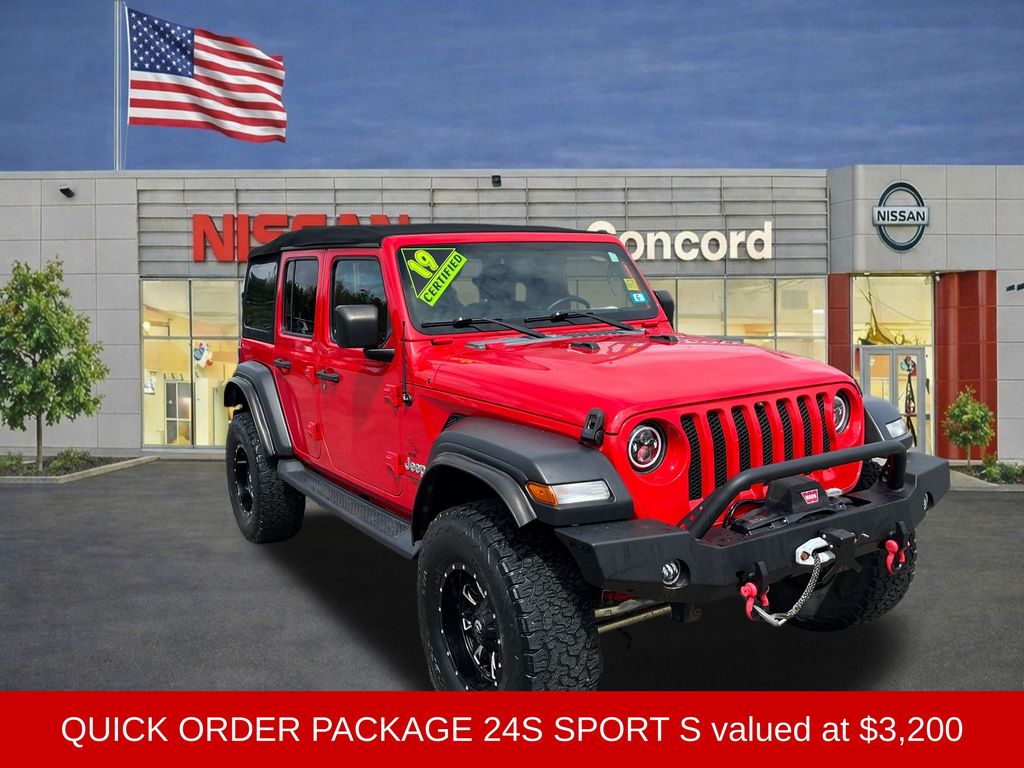 2019 Jeep Wrangler Sport S's photo