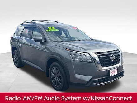 2023 Nissan Pathfinder SV SUV