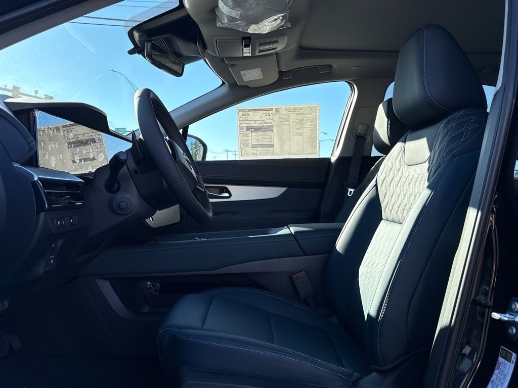 2026 Nissan Murano Platinum - Photo 9