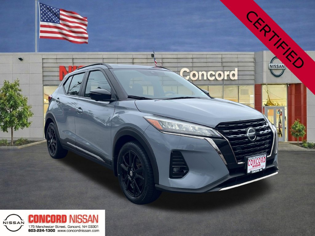 2021 Nissan Kicks SR