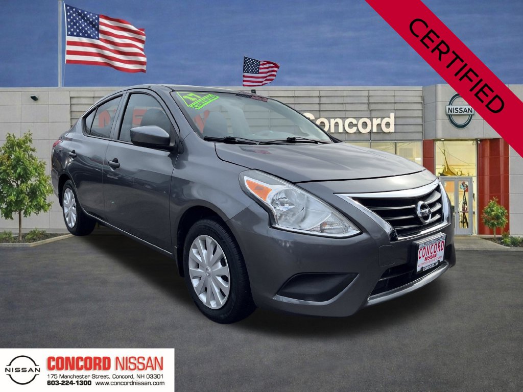 2017 Nissan Versa Sedan