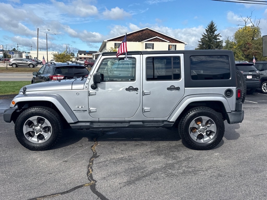 Used 2018 Jeep Wrangler JK Unlimited Sahara 4x4 Sahara SUV