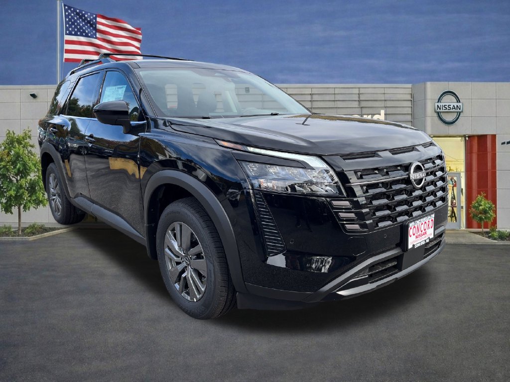 2026 Nissan Pathfinder SV