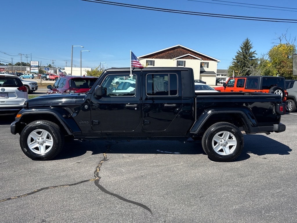 Used 2023 Jeep Gladiator Sport S 4x4 Sport S Crew Cab 5.0 ft. SB