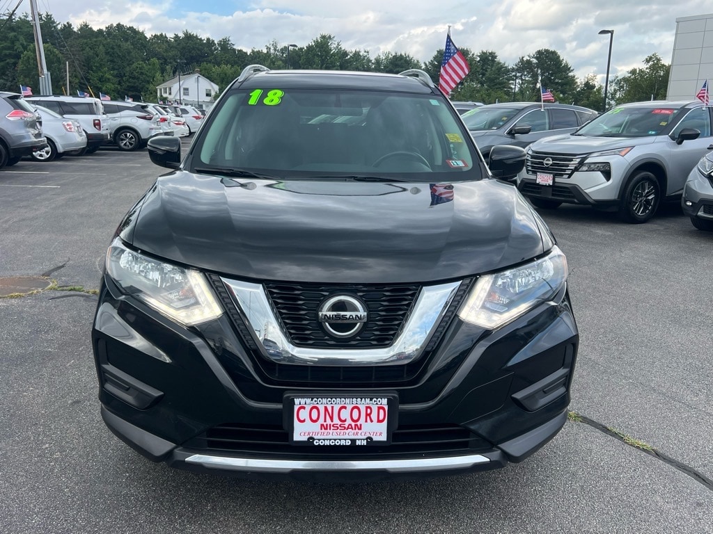 Used 2018 Nissan Rogue SV with VIN 5N1AT2MV3JC783582 for sale in Concord, NH