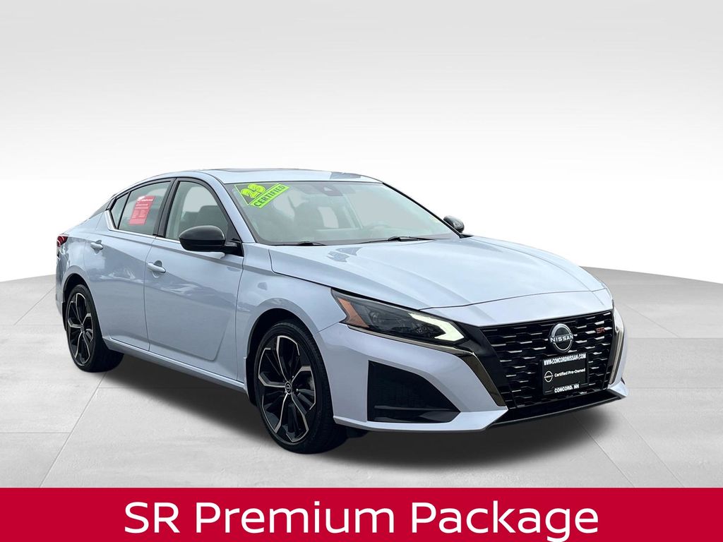 2023 Nissan Altima Sedan 