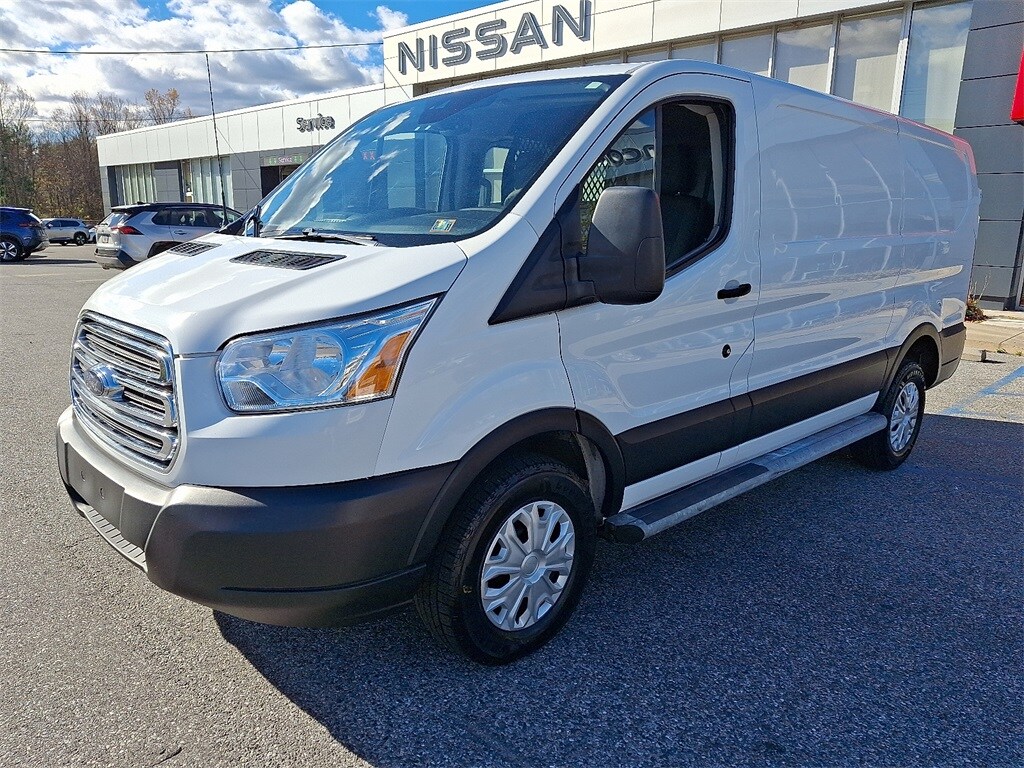 2019 Ford Transit photo 3