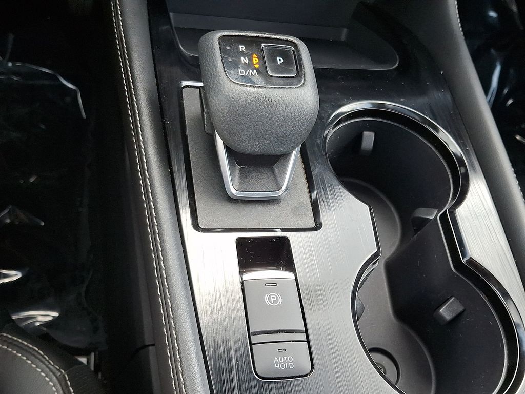 2023 Nissan Rogue SL - Photo 16