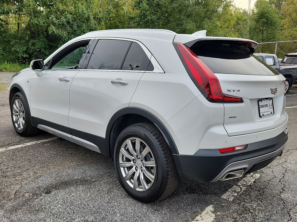 Used 2022 Cadillac XT4 Premium Luxury SUV