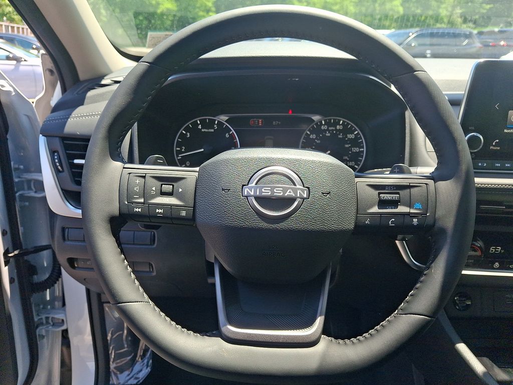 2026 Nissan Rogue SV - Photo 9