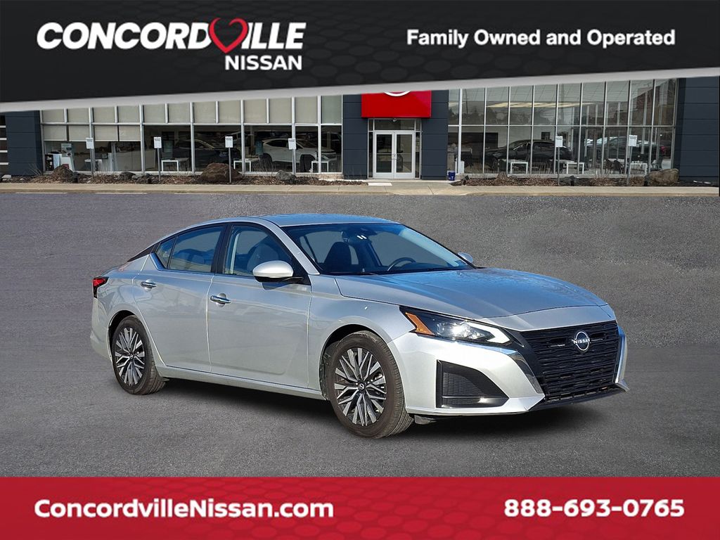 2023 Nissan Altima SV