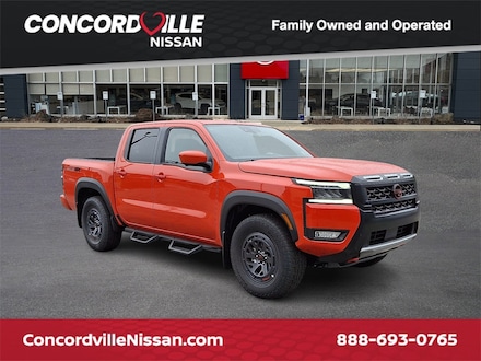 2025 Nissan Frontier PRO-4X Truck