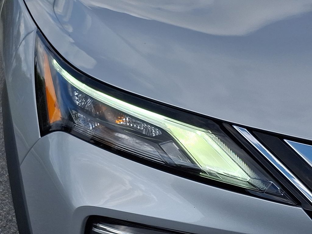 2023 Nissan Rogue SL - Photo 9
