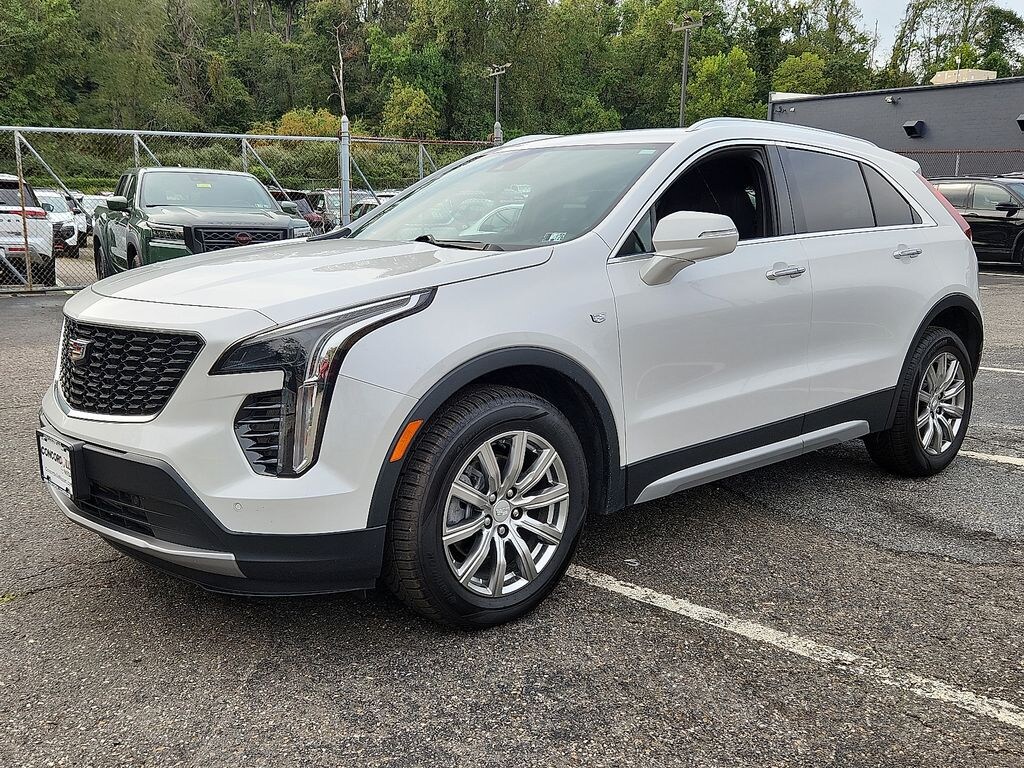 Used 2022 Cadillac XT4 Premium Luxury SUV