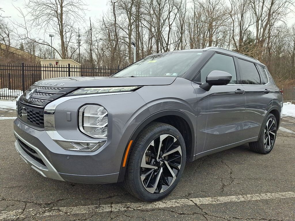 Used 2022 Mitsubishi Outlander SEL SUV