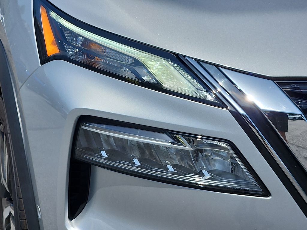 2023 Nissan Rogue SL - Photo 9