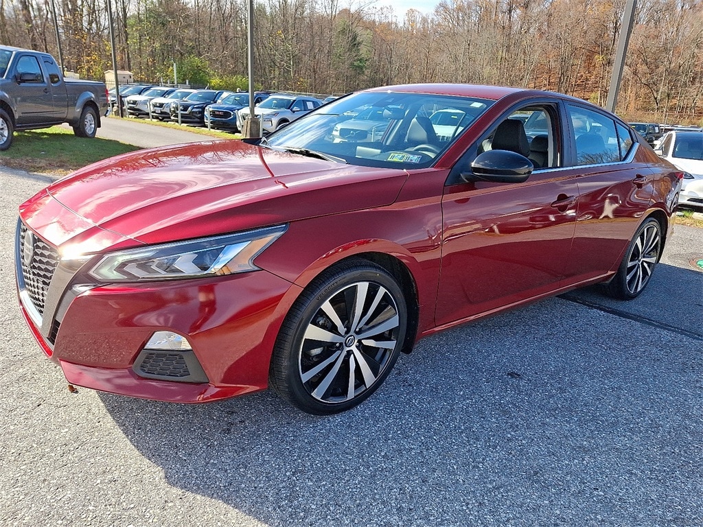 Used 2022 Nissan Altima 2.5 SR Sedan