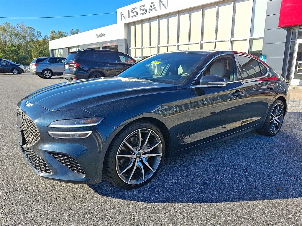 2023 Genesis G70 2.0T photo 3