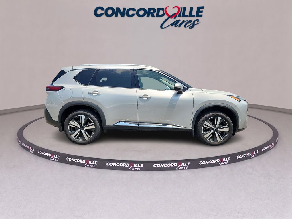2023 Nissan Rogue SL - Photo 7