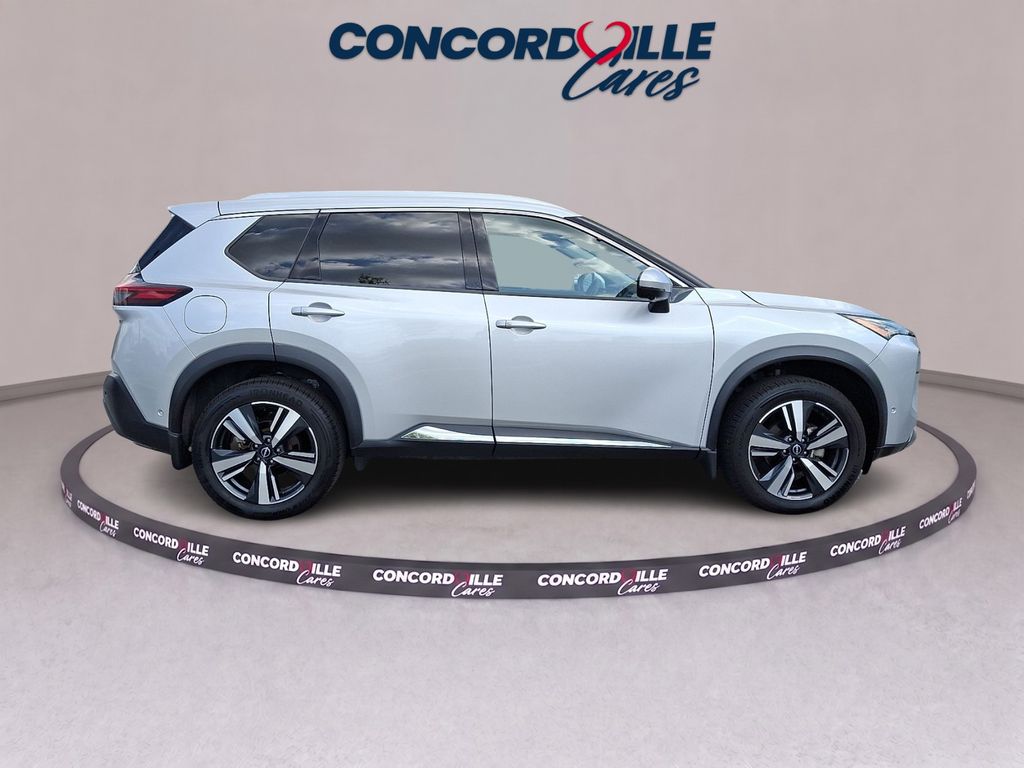 2023 Nissan Rogue SL - Photo 7
