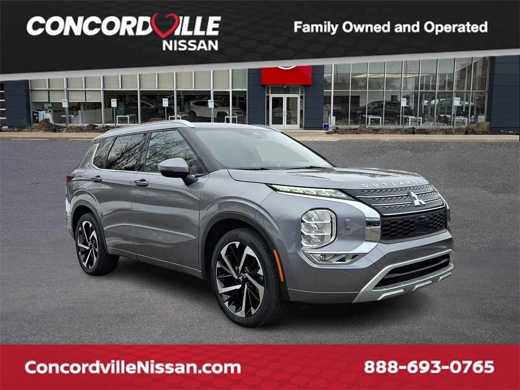 2022 Mitsubishi Outlander SEL S-AWC's photo