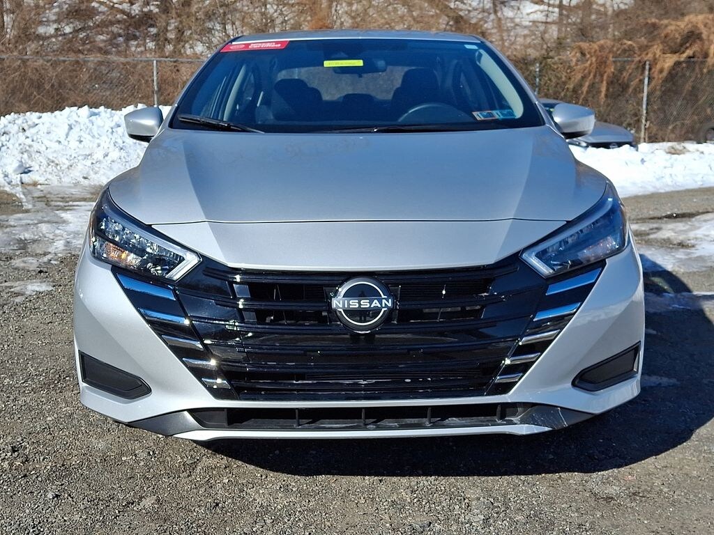 Certified 2025 Nissan Versa 1.6 SV Sedan